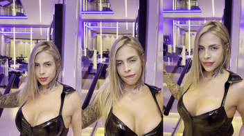 Vídeo da loira putinha se mostrando e gozando nas boas dedadas