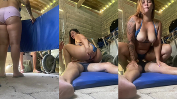 Safada dona de casa pagando aluguel com boquete e sexo