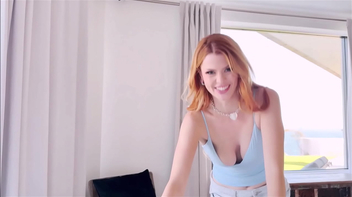 Ruivinha linda doida por pica no boquete delicioso com foda