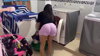 Boquete delicioso da puta morena com muitas metidas na xota