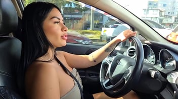 Motorista do Uber gostosa fudendo com passageiro